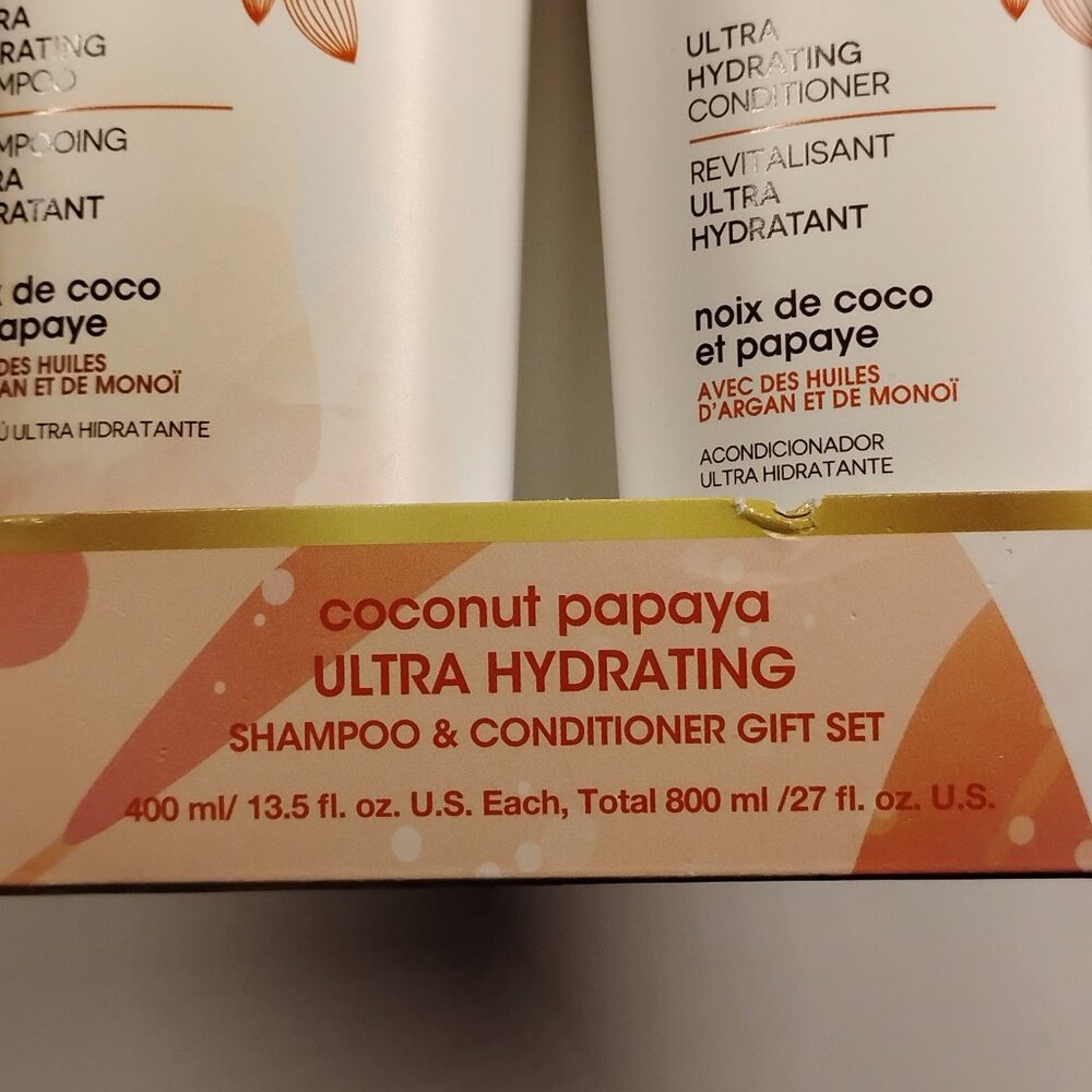 Bain de Terre Coconut Papaya Ultra Hydrating Shampoo & Conditioner Gift Set - Picture 4 of 6